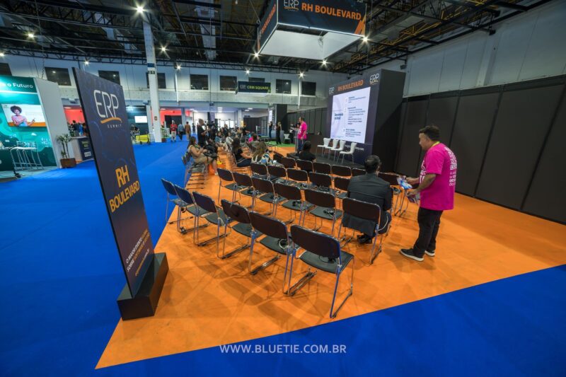 Auditório montado para as palestras do ERP Summit